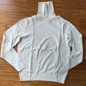 Uniqlo Wool Turtleneck Sweater, Cream, Size Large, 100% Wool